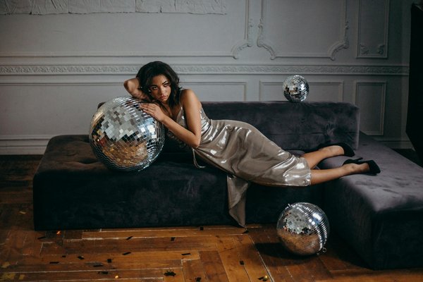 Explorez les claquettes poisson : tendances confortables pour l'été